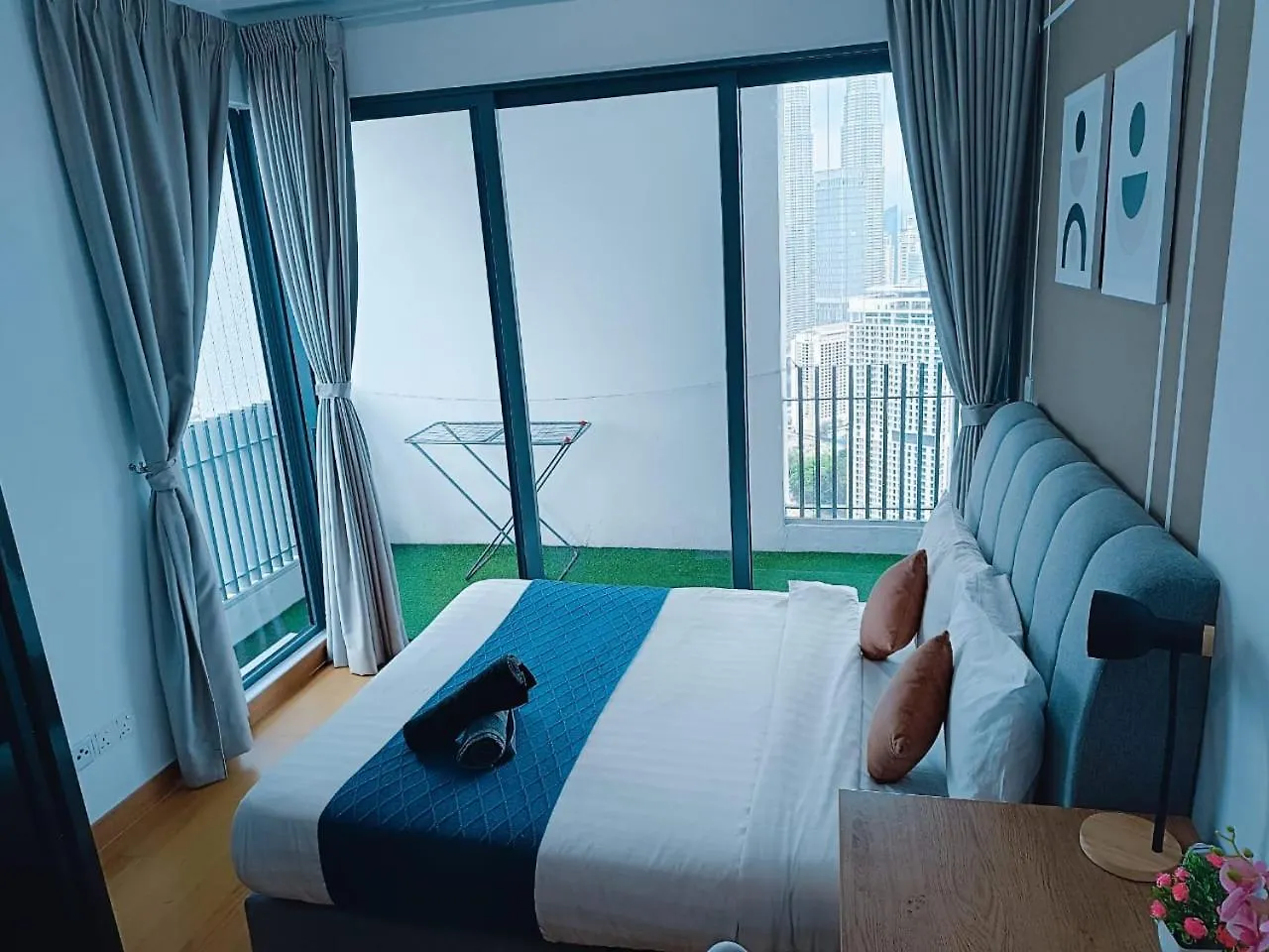 Luxe Klcc By Infinitum Apartment Kuala Lumpur Malaysia