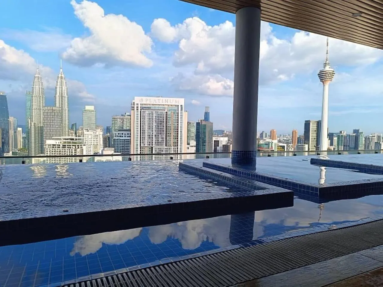 Luxe Klcc By Infinitum Apartment Kuala Lumpur Malaysia