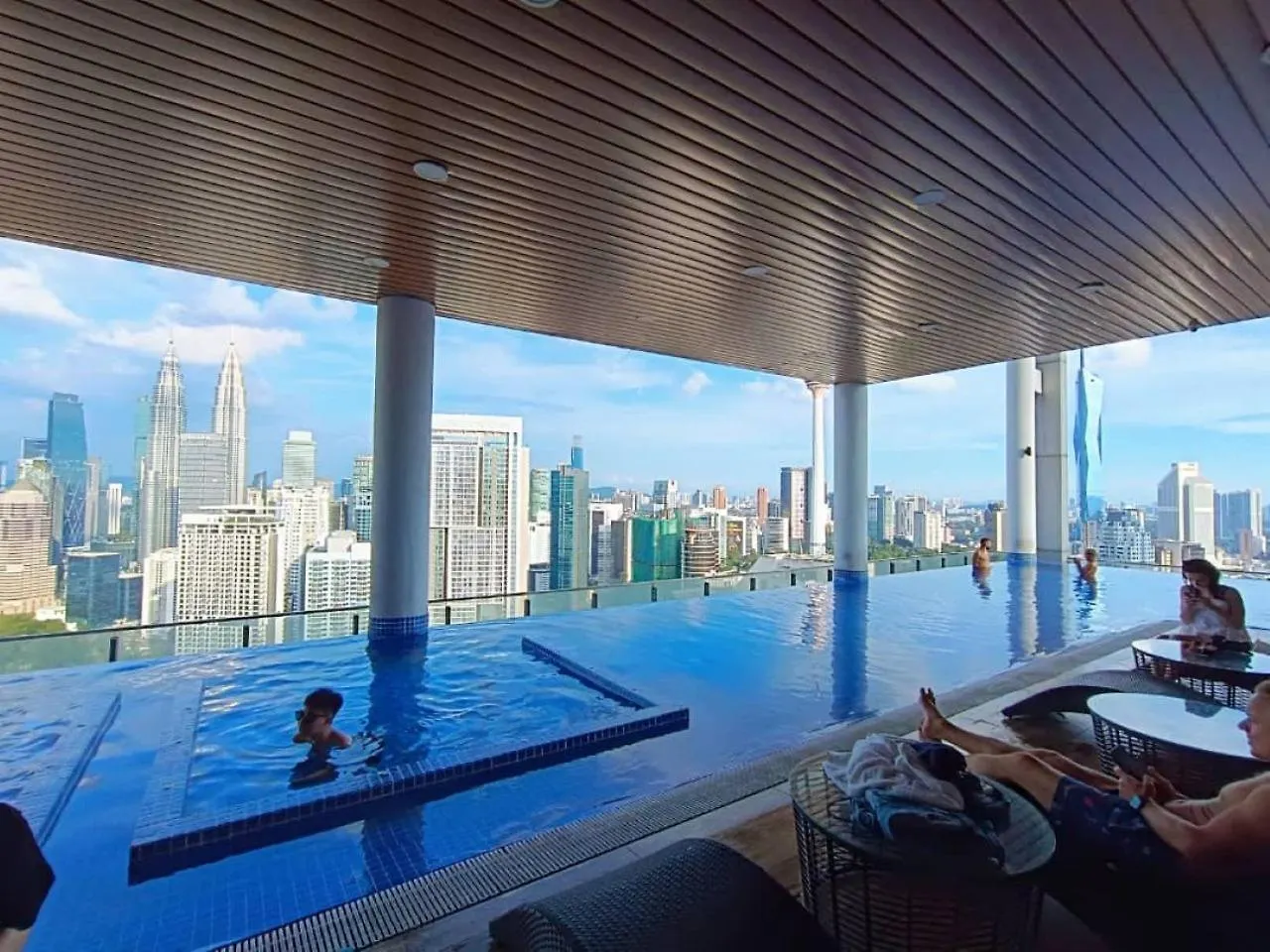Luxe Klcc By Infinitum Apartment Kuala Lumpur