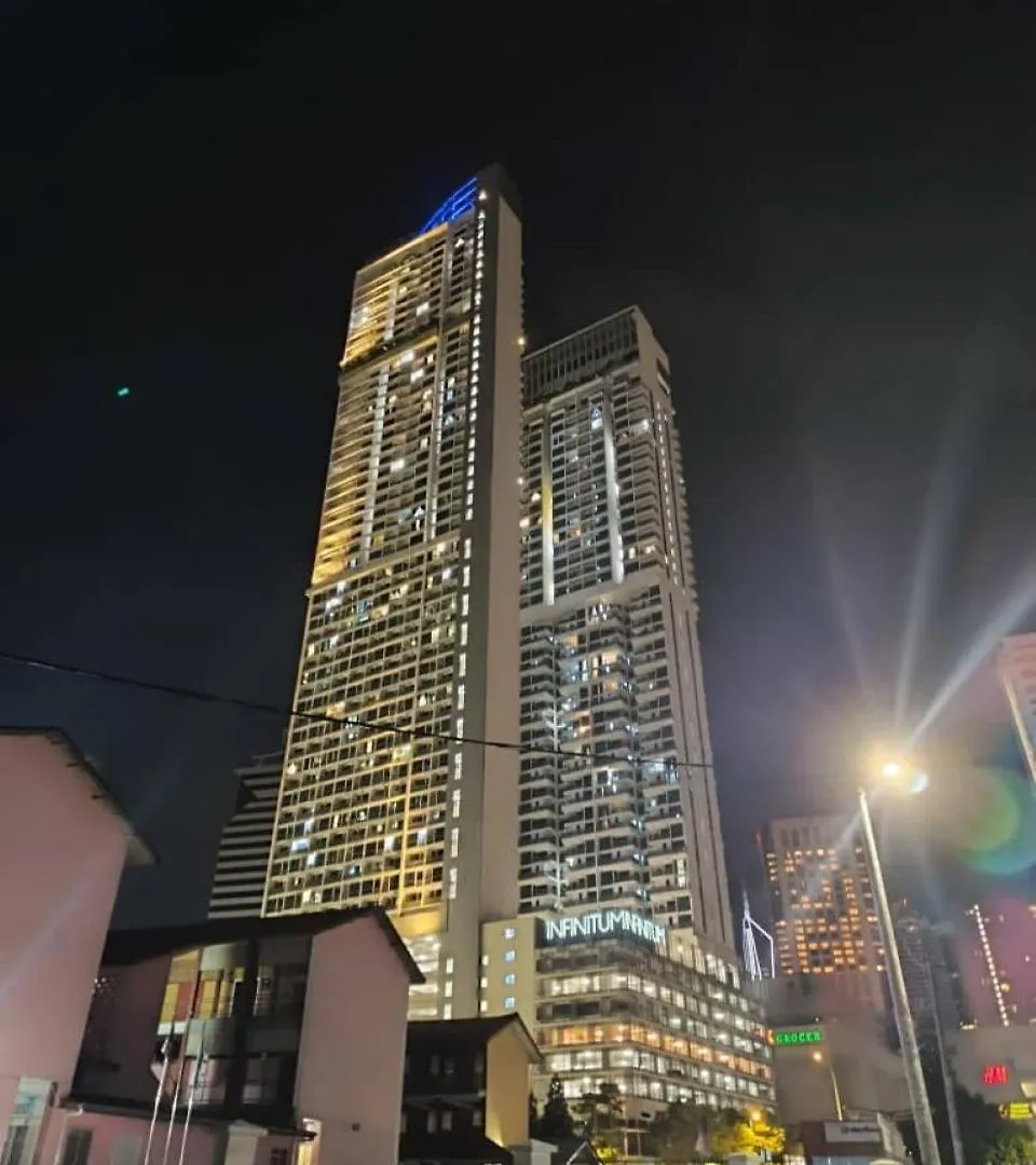Luxe Klcc By Infinitum Apartment Kuala Lumpur