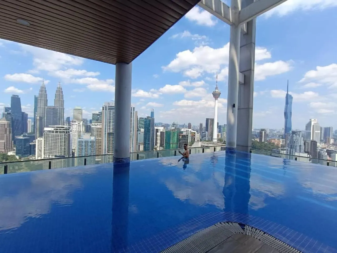 クアラルンプールLuxe Klcc By Infinitumアパートメント アパート